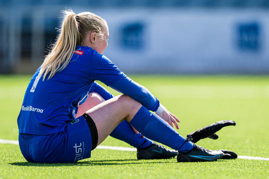 Una Langkås of Øvrevoll Hosle looks dejected