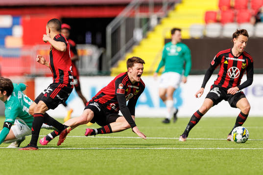 Östersunds Myroslav Mazur får ont