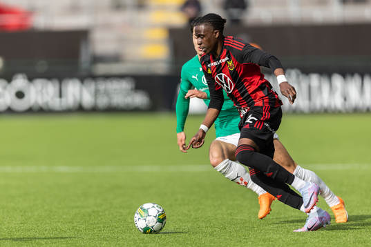 Östersunds Calvin Kabuye