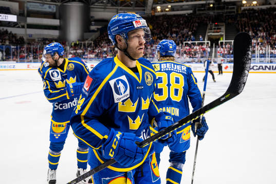 Oscar Lindberg of Sweden