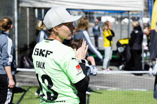 Bläddra bland fler bilder av FIFA Trophy Tour