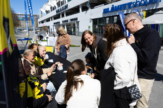 FIFA Trophy Tour