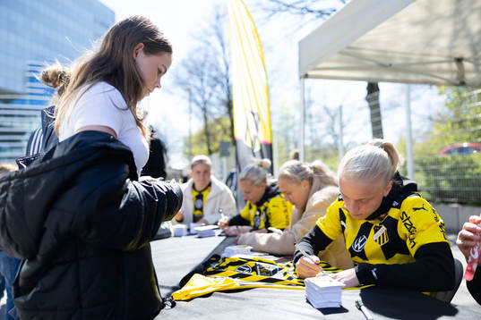 FIFA Trophy Tour