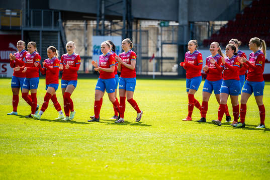 Helsingborgs spelarna jublar