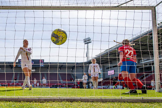 Helsingborgs Agnes Eklöf jublar