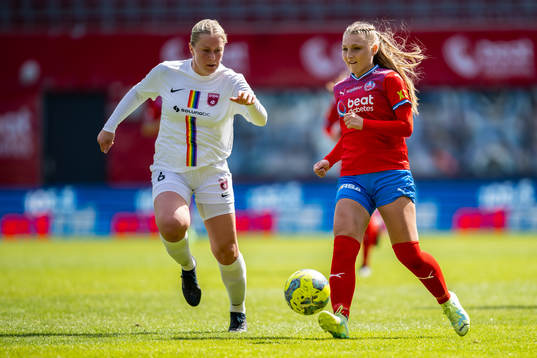 Qvidings Linnéa Svanström  och Helsingborgs Tilda Jonhag