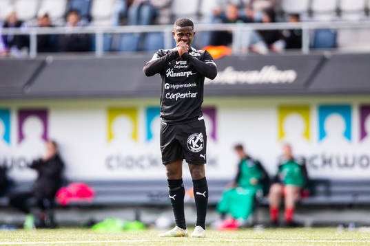 Västerås SKs Jaheem Burke deppar