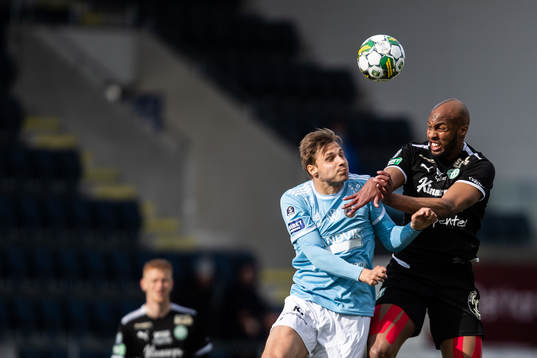 Gefles Jacob Hjelte och Västerås SKs Jabir Abdihakim Ali