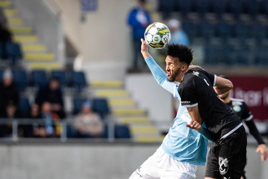 Västerås SKs Alex Douglas