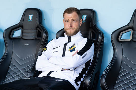 AIKs John Guidetti på bänken