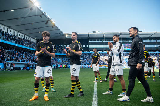 AIKs Taha Ayari, Zachary Elbouzedi, Omar Faraj och Sotirios