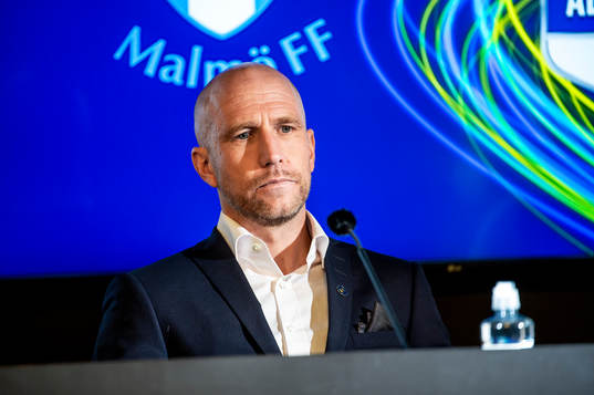 Malmö FFs tränare Henrik Rydström på en presskonferens