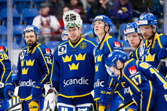 goaltender Jesper Wallstedt of Sweden