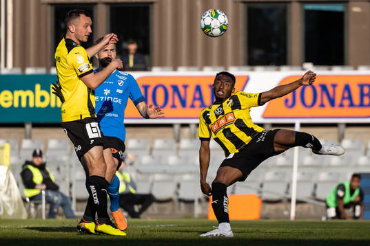 Häckens Benie Adama Traore