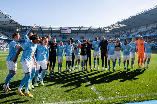 Malmö FFs spelare jublar