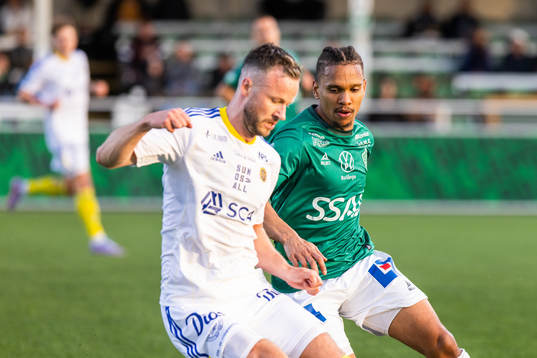 GIF Sundsvalls Robert Lundström och Brages Seth Hellberg
