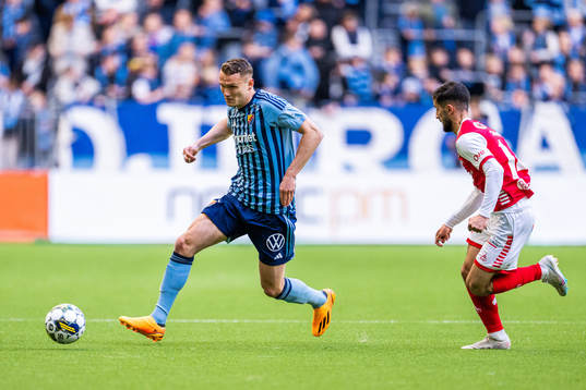 Djurgårdens Piotr Johansson och Kalmars Noah Shamoun