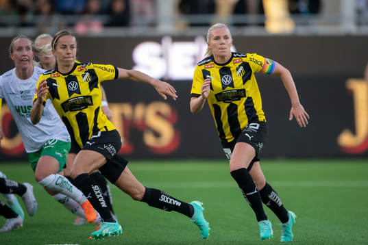 Häckens Aivi Luik och Josefine Rydbrink