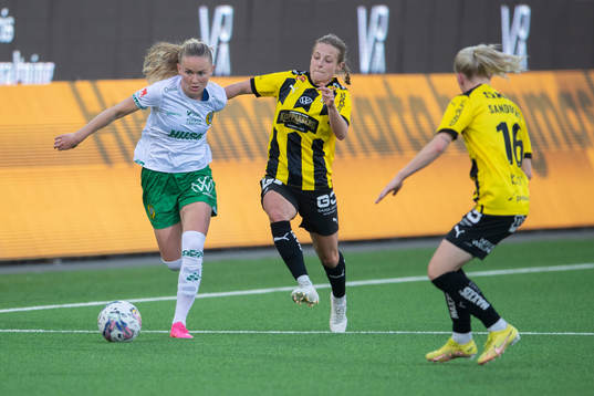 Hammarbys Matilda Vinberg och Häckens Anna Anvegård