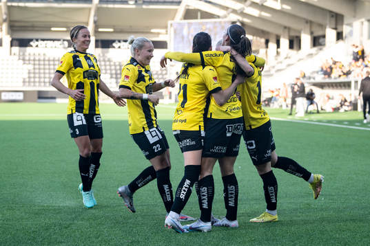 Häckens Aivi Luik , Marika Bergman Lundin, Clarissa