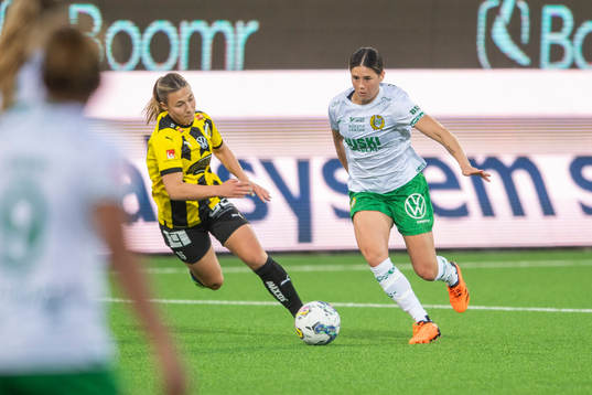 Häckens Alexandra Hellekant och Hammarbys Kyra Cooney-Cross