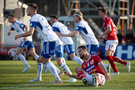 IFK Norrköpings Anton Eriksson och Degerfors Abdelkarim