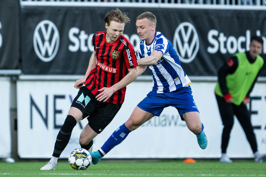 Brommapojkarnas Tim Waker och IFK Göteborgs Sebastian