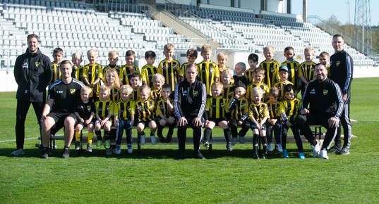 Bläddra bland fler bilder av Fotboll, lagbilder IFK Hässleholms u-lag