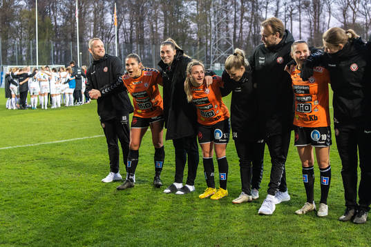 Kristianstads Carly Wickenheiser jublar