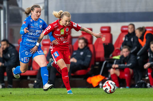 Kalmars Ellen Mc Adams och Örebros Nathalie Hoff Persson
