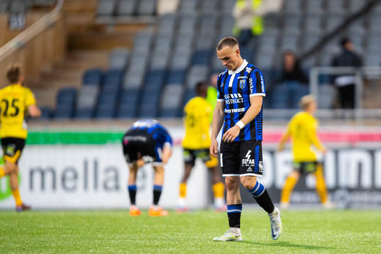Sirius Aron Bjarnason deppar