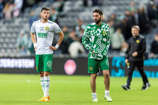 Hammarbys Viktor Djukanovic och Adi Nalic deppar