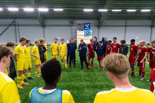 Genomgång med förbundskapten Andreas Pettersson