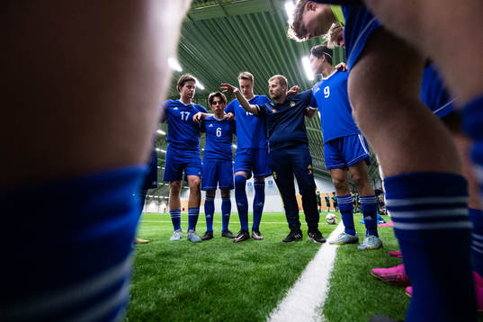 Bläddra bland fler bilder av Fotboll, Sverige, P17, Matchläger