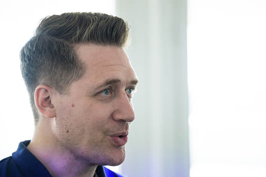 Sam Hallam, head coach of Sweden, at a press conference
