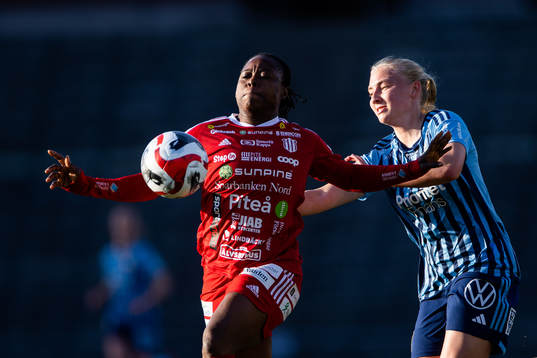 Piteås Faith Ikidi Michael och Djurgårdens Stinalisa
