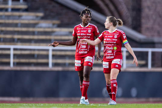 Piteås Anam Imo och Fanny Andersson