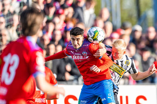 Helsingborgs Amar Muhsin och Landskronas Johan Rapp