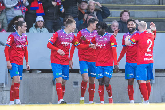 Helsingborgs Amin Al-Hamawi jublar med lagkamrater