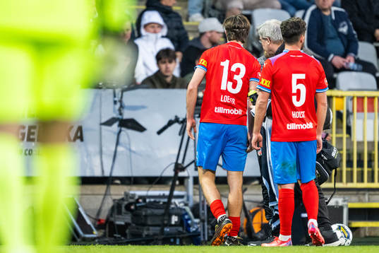 Helsingborgs Wilhelm Loeper har ont