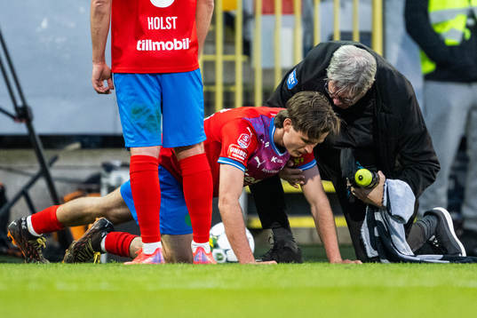 Helsingborgs Wilhelm Loeper har ont