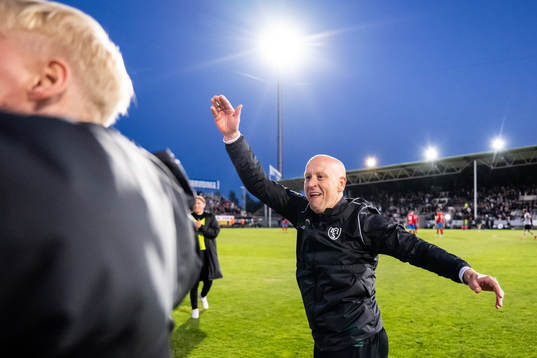 Landskronas tränare Billy Magnusson jublar