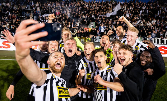 Bläddra bland fler bilder av Fotboll, Superettan, Landskrona - Helsingborg