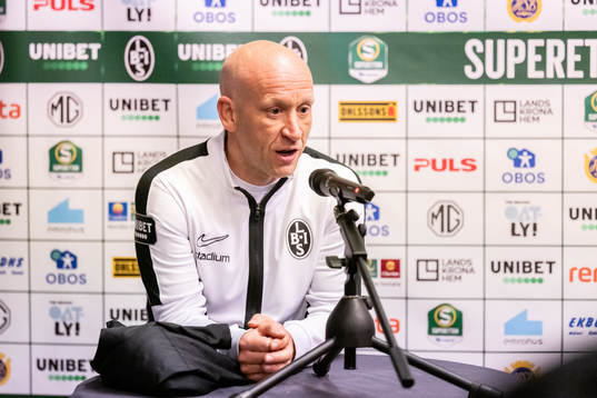 Landskronas tränare Billy Magnusson på presskonferensen