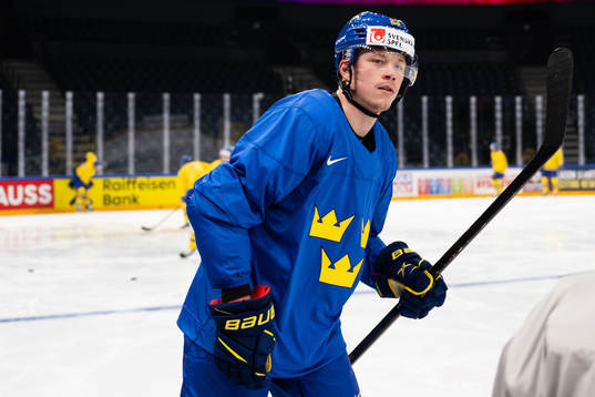 Lucas Raymond of Sweden at a practice session