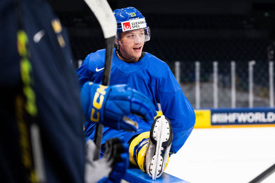 Lucas Raymond of Sweden at a practice session