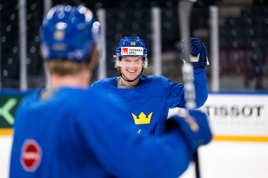 Rasmus Sandin of Sweden at a practice session