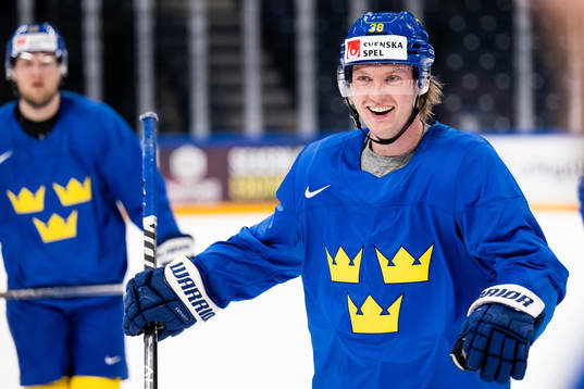 Rasmus Sandin of Sweden at a practice session