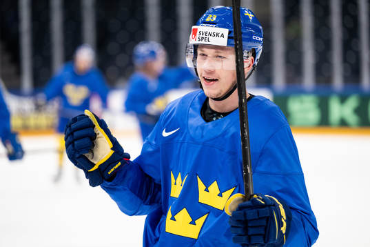Lucas Raymond of Sweden at a practice session