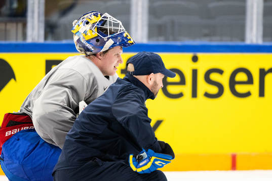 Goaltender Lars Johansson of Sweden at a practice session